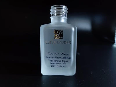 Satin Effect For Glass Cosmetic Bottle